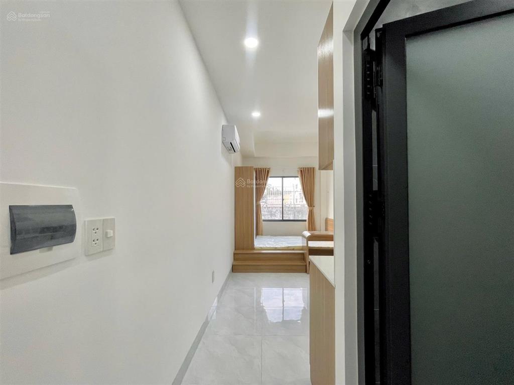 Khai trương căn hộ có cửa sổ lớn  có máy giặt riêng ngay khu nhà ga t3