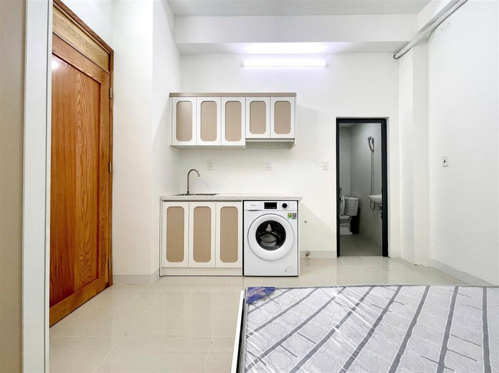 Cho thuê căn hộ full nội thất mới xây, có máy giặt riêng gần dh công thương