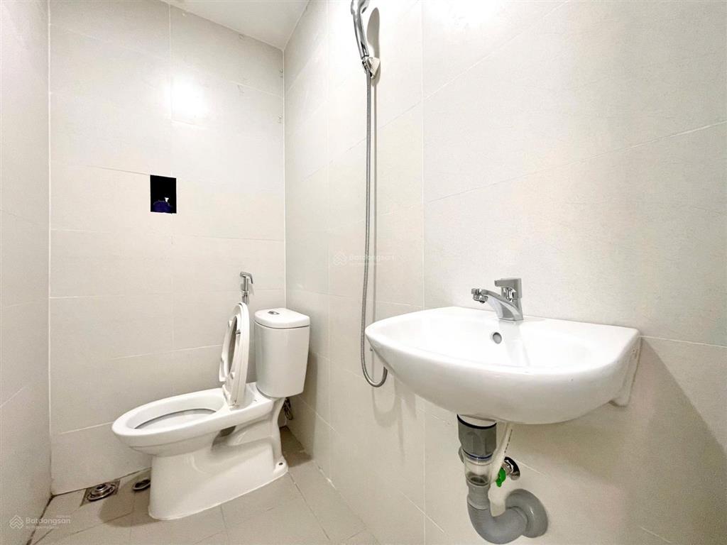 Cho thuê căn hộ full nội thất mới xây, có máy giặt riêng gần dh công thương