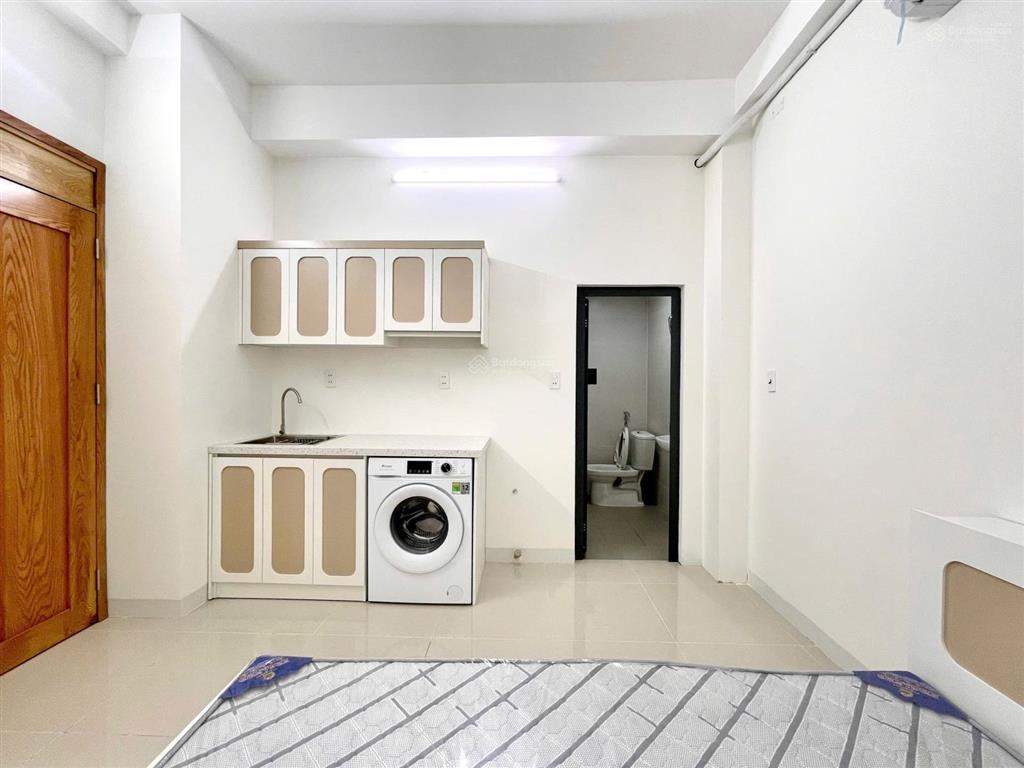 Cho thuê căn hộ full nội thất mới xây, có máy giặt riêng gần dh công thương