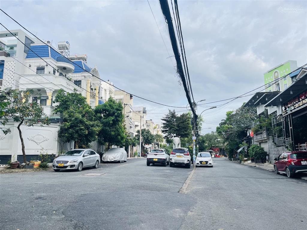 62.9tr/m2 đất vuông vức ngay đh sư phạm kỹ thuật  hxh thông hiếm có  giá cực tốt đầu tư  7.1 tỷ