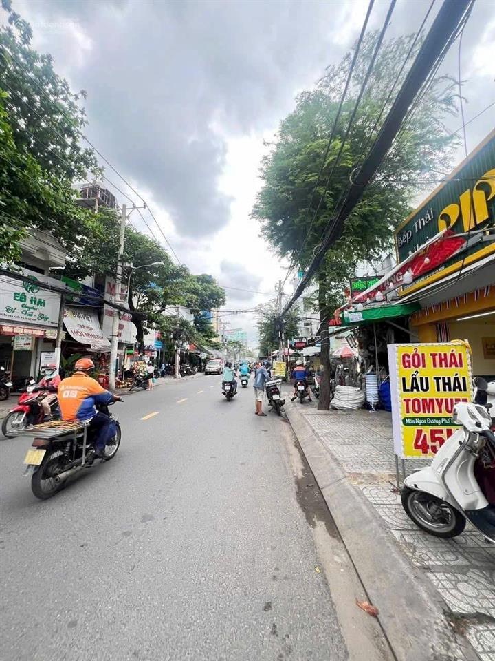 Bán biệt thự hxh 10m lê đức thọ p15 gv.dt15x14m.giá23 tỷ tl,dtcn201m