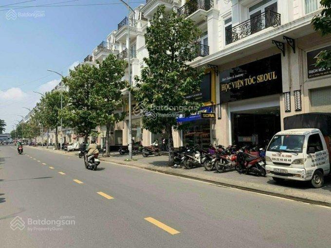 Bán nhà cityland parkhill p10 gv (đường đẹp ít nhà bán). 5x20m. 24 tỷ.  kim hương 0855 400 ***