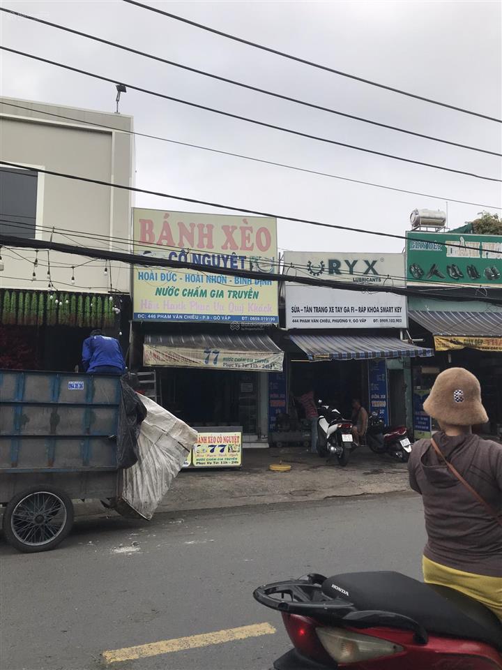 Bán mt phạm văn chiêu p14 gv, dt 4.7x16m, giá 15.6 tỷ.  0855 400 *** kim hương
