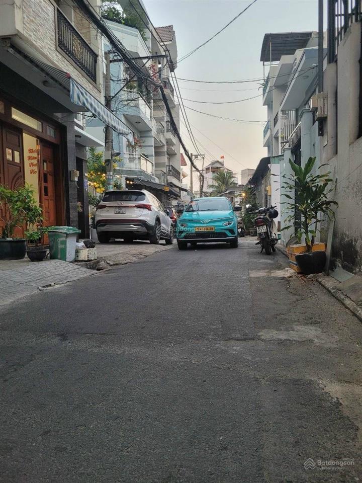 Bán nhà 2 tầng mt bờ sông vàm thuật p5 gv, dt 5.6x12m, giá 13.3 tỷ tl,  0855 400 *** kim hương