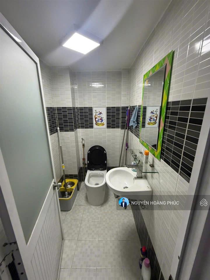 Vị trí thương hiệu, bán nhà góc 2 mặt tiền trần quang khải quận 1, ngang 11m x 3m, 3 tầng. 10.3 tỷ