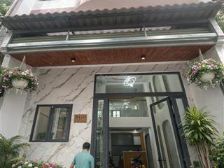 Bán nhà hẻm 284, đường lê văn sỹ quận 3, dt 4.6 x 11m, 4 tầng, 5 phòng ngủ, chỉ 7.7 tỷ