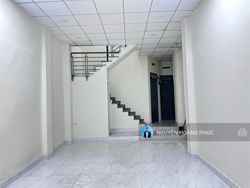 Bán nhà hẻm 443 đường lê văn sỹ quận 3, dt 4.3x15m, cn 73m2, gồm 3 tầng, giá chỉ 9.5 tỷ