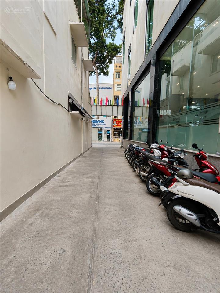 Bán nhà đường trần quang khải quận 1, gồm 6 tầng, 9chdv, thu nhập 40tr/th. chỉ 7.8 tỷ