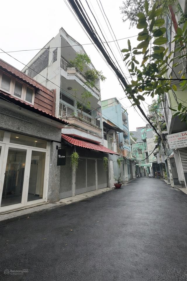 Bán gấp nhà hẻm xe hơi 413 lê văn sỹ q3  dt4x14m  2 lầu  2 phòng ngủ  giá 9 tỷ 850