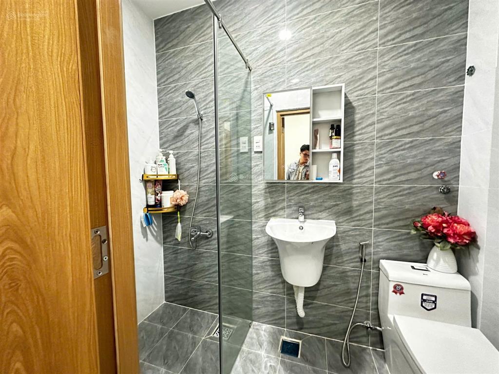 Giảm mạnh 2 tỷ, bán nhà đường trần quang khải quận 1, dt 3.5x14m, gồm 2 tầng đẹp, chỉ 6.5 tỷ