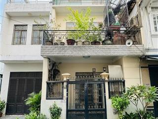Bán nhà hẻm 378 đường cách mạng tháng 8, quận 3, dt 5.4 x 10m, 3 tầng, cn55m2, chỉ 7.4 tỷ