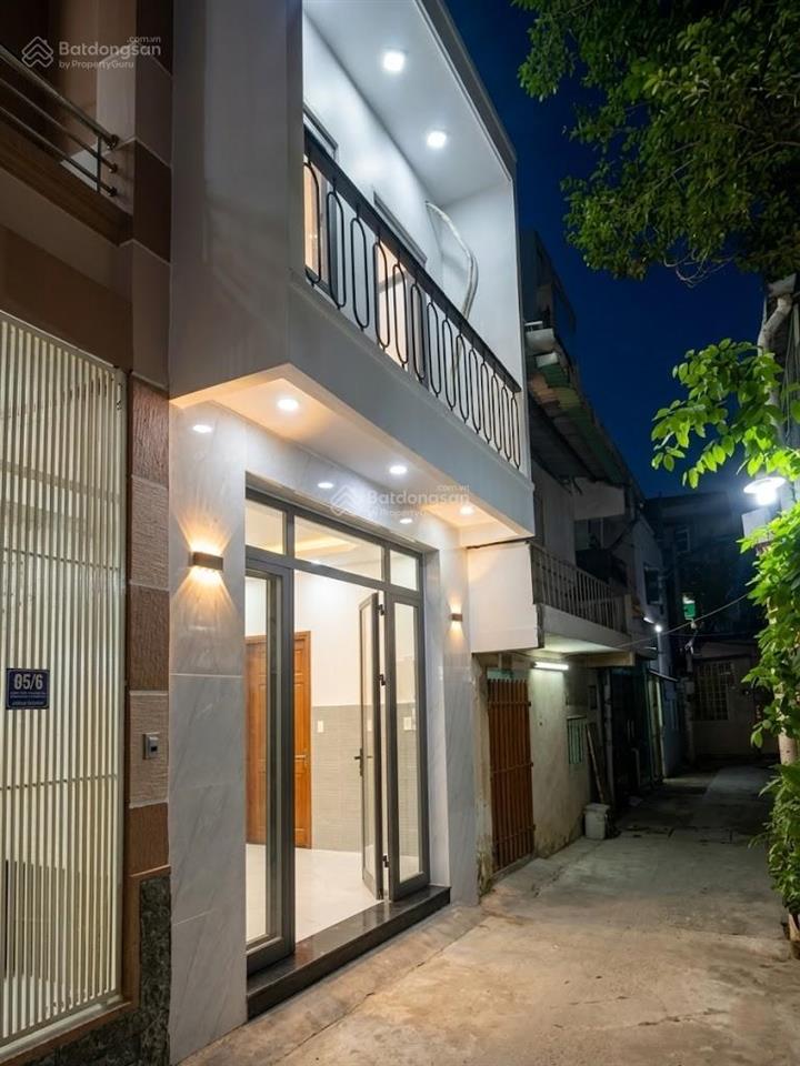 Bán nhà hẻm sạch đẹp, đường trường sa quận 3, cn 50m², 3.8x9m, nở hậu 8m, 2 tầng, chỉ 6.3 tỷ
