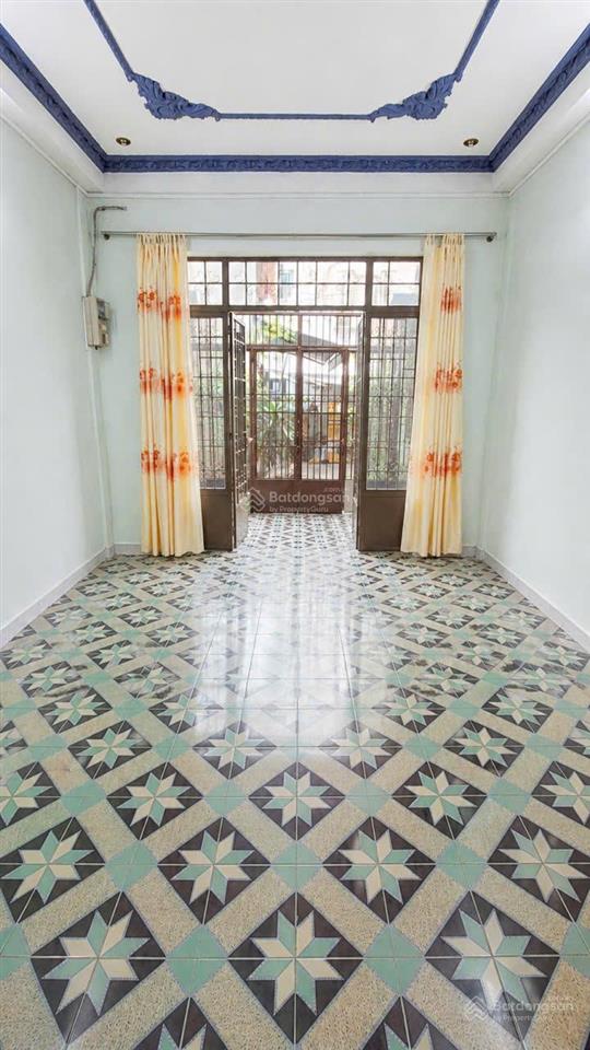 Bán nhà sân trước nhà 8m, đường thích quảng đức q.phú nhuận, dt 3.6 x 12m, 2 tầng, chỉ 5.9 tỷ