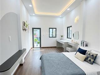 Bán nhà hẻm trải nhựa, cách mặt tiền 10m, đường hoàng sa quận 1, dt 3.3 x 12m, 2 tầng, chỉ 6.2 tỷ