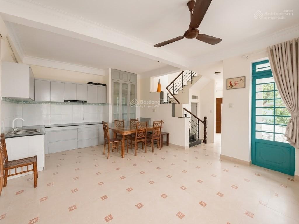 Bán nhà hẻm 4m, đường trương công định, p14, quận tân bình, dt 6.6 x 14m, 3 tầng, chỉ 8.8 tỷ
