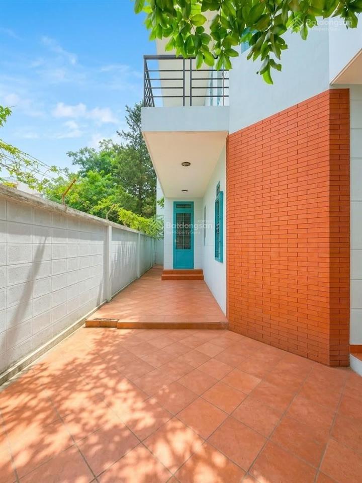 Bán nhà hẻm 4m, đường trương công định, p14, quận tân bình, dt 6.6 x 14m, 3 tầng, chỉ 8.8 tỷ
