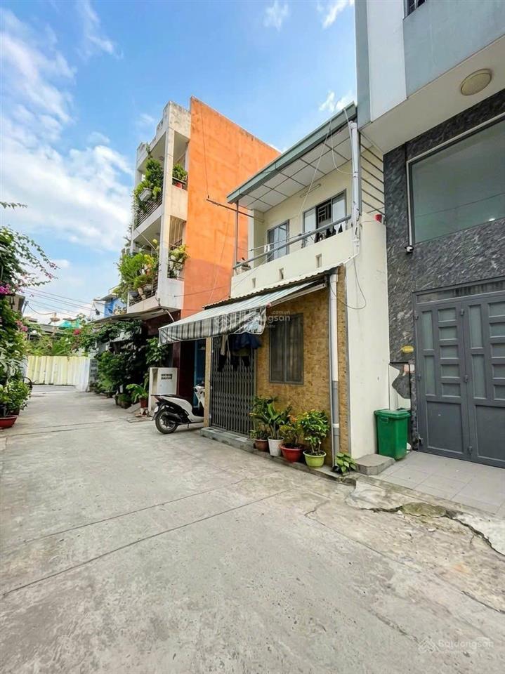 Bán nhà hẻm xe hơi 7m, hoàng sa quận 3, dt 3.2 x 6.5m, 2 tầng, giá chỉ 3.2 tỷ (cách mt đúng 10m)