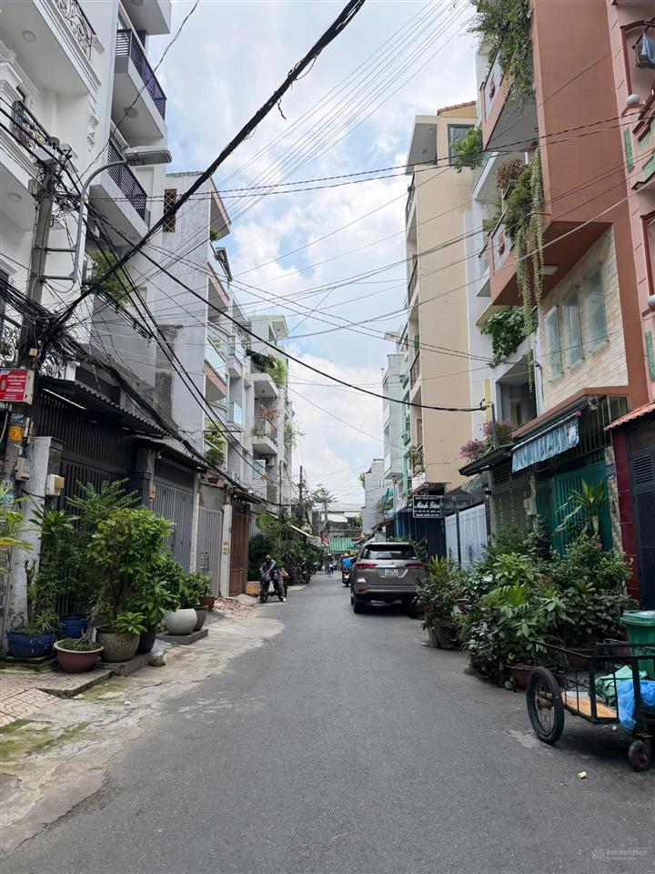 Bán nhà hẻm xe hơi chuẩn 6m, đường thành thái quận 10, dt 9 x 5m, 4 tầng, giá chỉ 7,8 tỷ