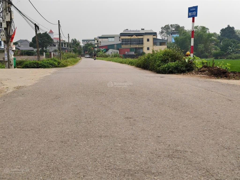 Bán đất xã hoà lạc mặt đường kinh doanh gần đhqg và ql 21