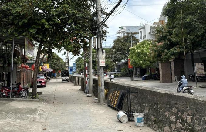 Chính chủ cần bán nhà mặt phố ql 21