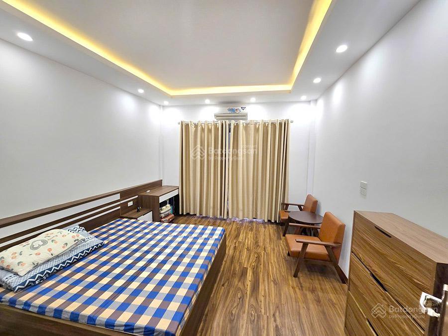 Hiếm  nhà hai bà trưng dân xây 3pn, 2 thoáng, ban công, vf3 tận cửa, mặt tiền 4,2m|dt 33m2, 9,9tỷ
