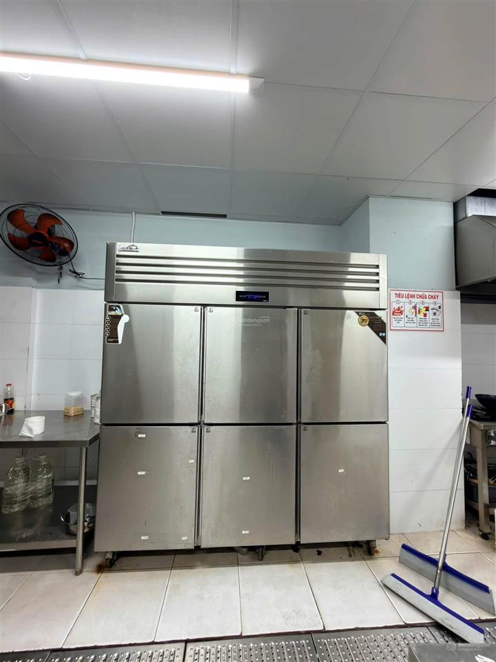 Sang nhượng nhà hàng hàn quốc lê quý đôn  có đầy đủ mọi thứ chỉ vào thuê và khai thác kd thôi