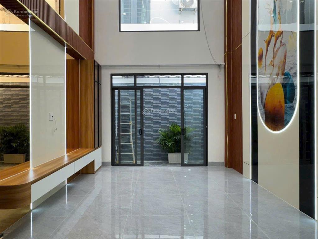 Bán nhà đường số 11 sát aeon tân phú  5 tầng mới đẹp  4mx15m  chỉ 7.7 tỷ