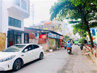 Nhà mặt tiền đoàn hồng phước, tân phú, 4.2mx21m, nhà nát, giá 9.8 tỷ