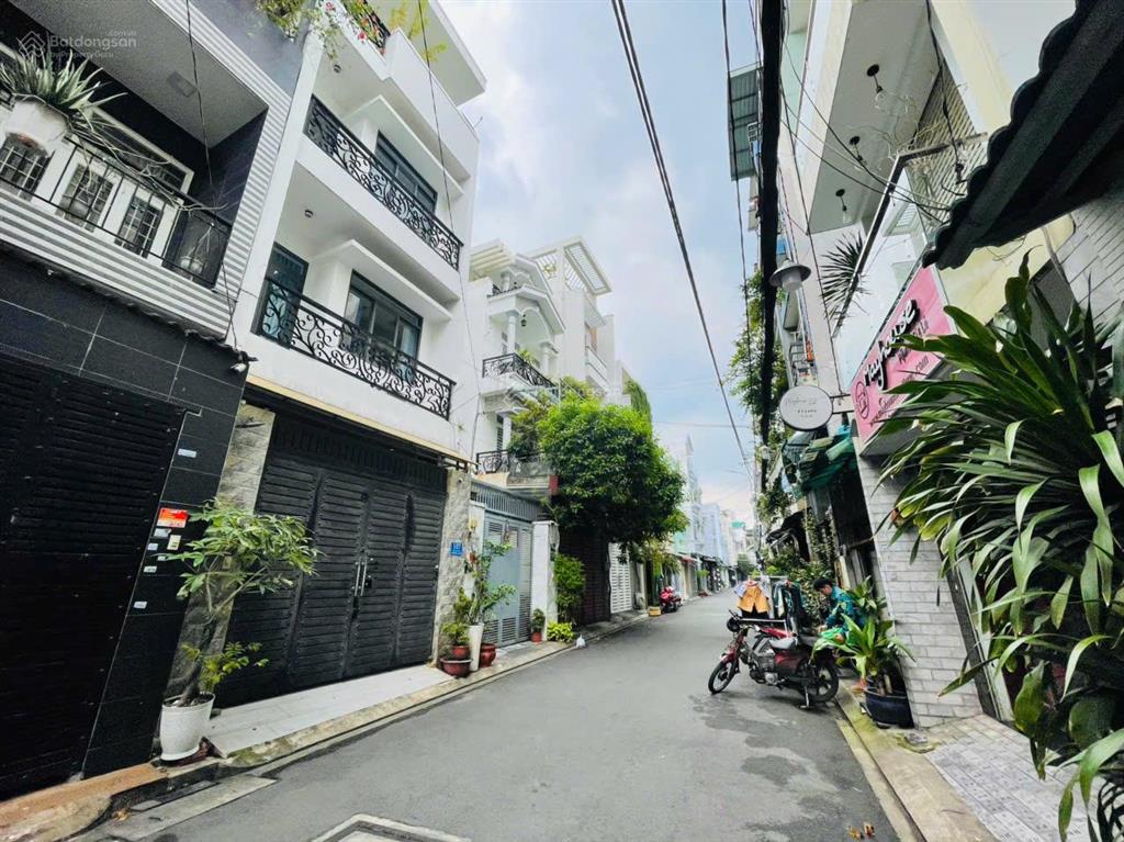 Bán nhà hẻm số 1 nguyễn thế truyện, tân quý, hẻm nhựa 7m, 2 lầu sân thượng, giá 8,2 tỷ