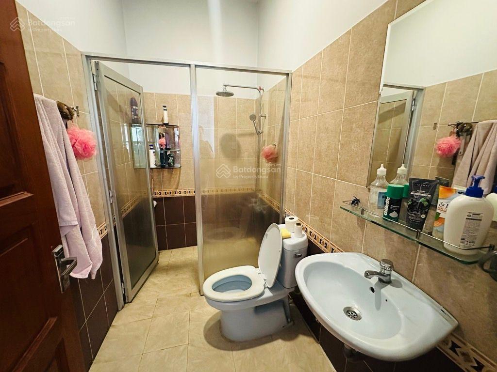 Bán kín biệt thự 200m2 có sân vườn hơn 10tỷ kha vạn cân thủ đức