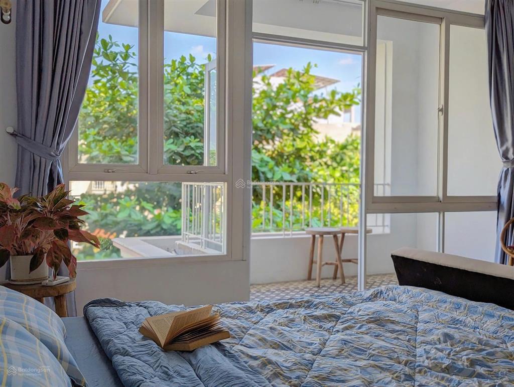 Cho thuê siêu phẩm siêu hiếm trống sát q1, đường siêu đẹp thiết kế siêu xinh