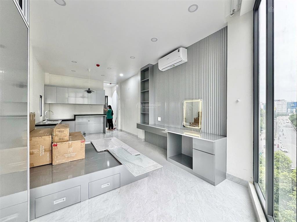 Cho thuê căn hộ 1pn  studio view triệu đô, full nội thất giặt sấy riêng mới 100% sát q1
