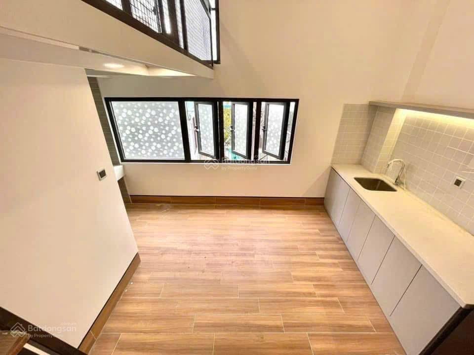 Cho thuê phòng có gác sát cầu thị nghè, nhà mới sạch sẽ thoáng mát. giá hssv