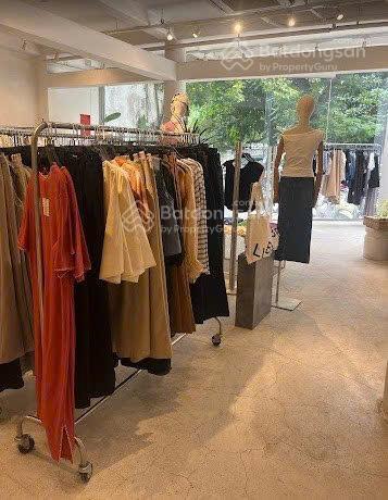 Cho thuê nhà mặt tiền 65 tú xương, quận 3  10x16m  3 lầu  giá thuê 150 triệu/th . 0705 214 ***