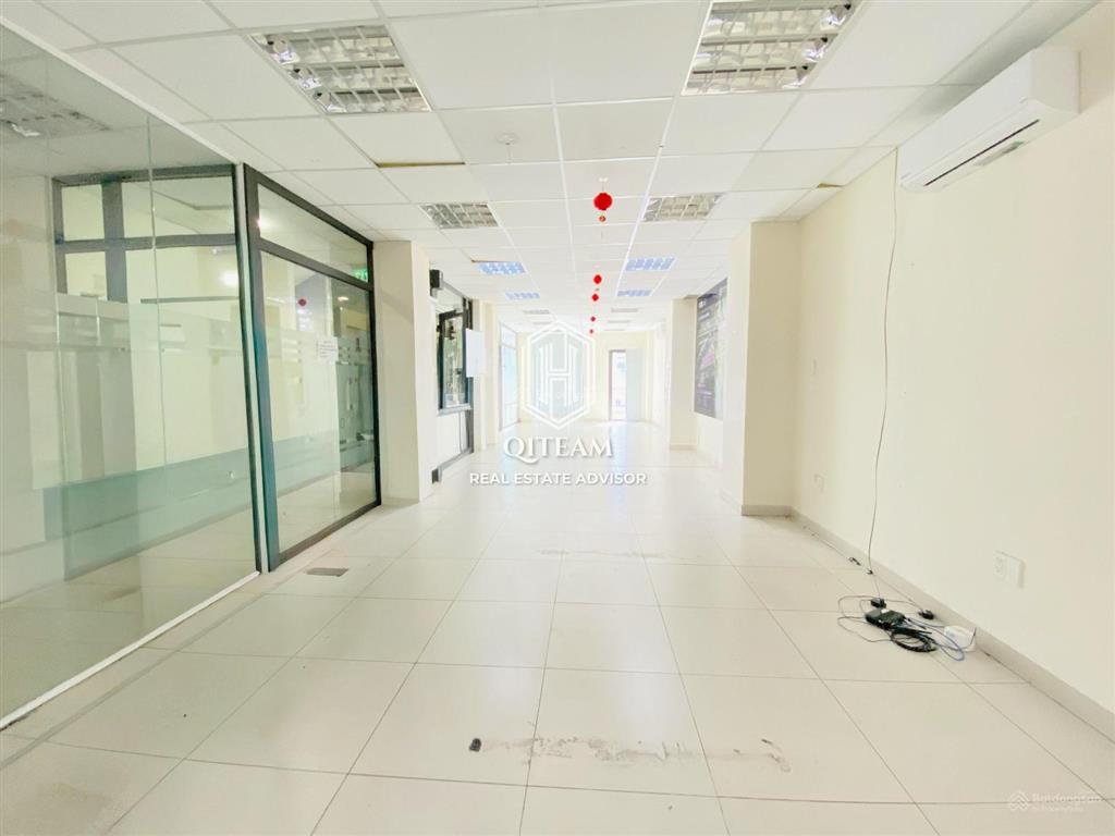 Cho thuê tòa nhà 68  70 nguyễn ngọc phương, bình thạnh  8x20m  hầm 6 tầng   0705 214 ***
