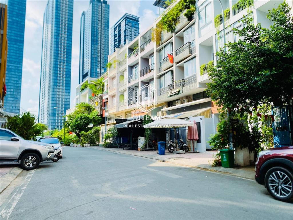 Cho thuê tòa nhà 68  70 nguyễn ngọc phương, bình thạnh  8x20m  hầm 6 tầng   0705 214 ***