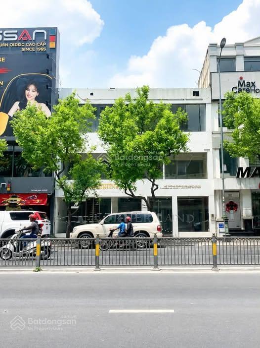 Cho thuê nhà mặt tiền 289 nguyễn văn trỗi phú nhuận  12x8m  4 tầng  giá thuê  0705 214 ***