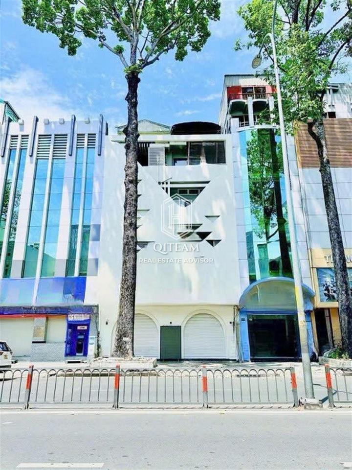 Cho thuê nhà 272  274 ba tháng hai, q10  10x18m  5 tầng  giá 150 tr/th.  0705 214 ***