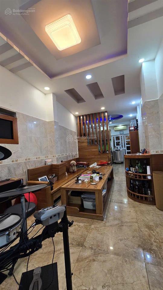 Định cư bán nhà  mặt tiền phan văn trị, bình thạnh  6,3x22m nở hậu 7m  2 tầng  giá bán 27 tỷ