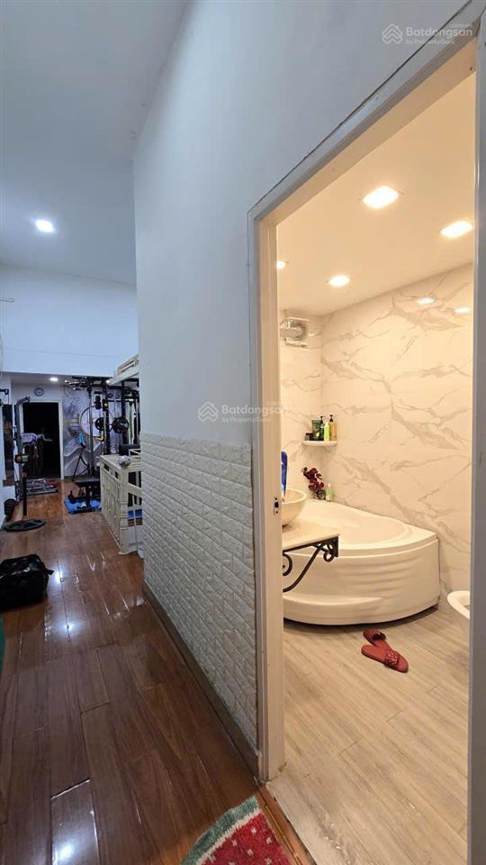 Định cư bán nhà  mặt tiền phan văn trị, bình thạnh  6,3x22m nở hậu 7m  2 tầng  giá bán 27 tỷ