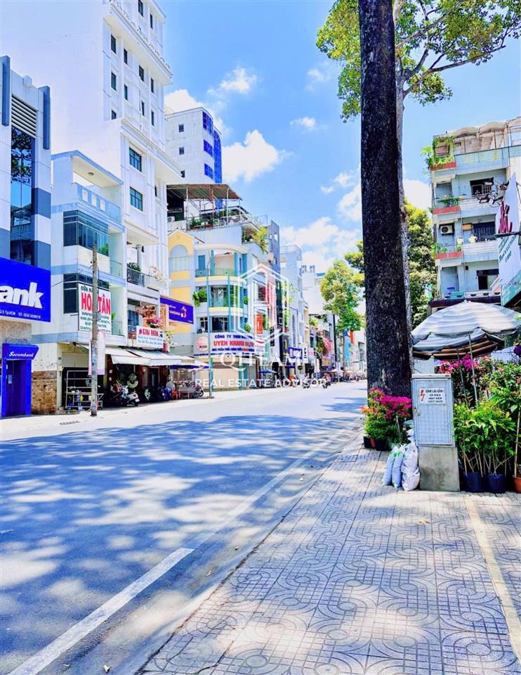 Cho thuê tòa nhà mặt tiền 95 nguyễn trãi, quận 5  7x15m  7 tầng thang máy pccc  giá 85 triệu