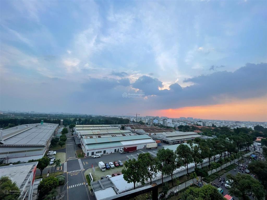 Bán gấp tòa nhà mặt tiền quang trung, gò vấp  hđ 180 triệu/tháng  hầm 9 tầng   0975 214 ***