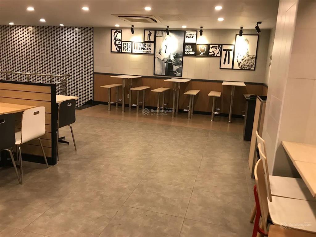 Cho thuê góc 2 mặt tiền nguyễn huy tự quận 1  18x8m  2 tầng  giá thuê 150 triệu  0705 214 ***