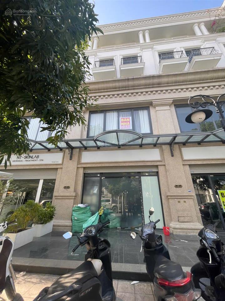 Cần bán gấp shophouse tmd vinhomes ocean park sẵn sổ, có dòng tiền 15 triệu/tháng