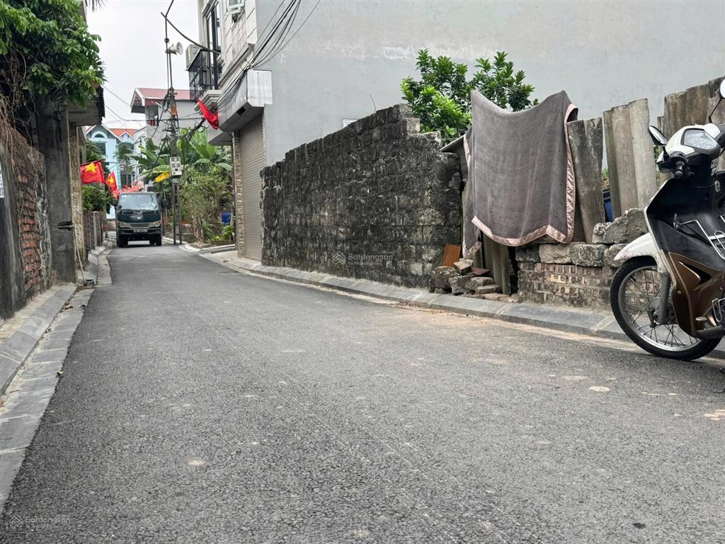 Bán đất mai hiên  mai lâm đông anh ô tô vào tận nhà  giá rẻ nhất khu vực