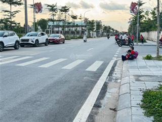 Chủ cần tiền bán nhanh lô đất hoa hậu tại du nội mai lâm đông anh nhỉnh 5tỷ