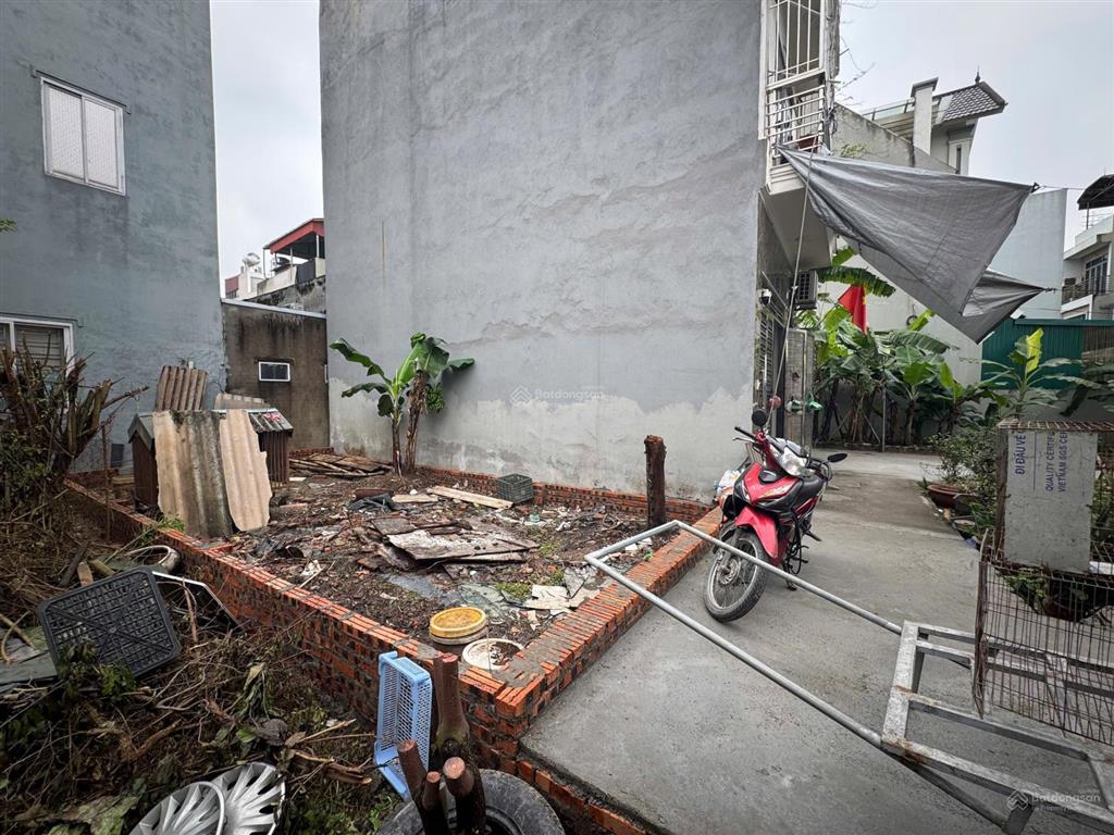 Chính chủ. bán mảnh đất hiếm gần hồ lại đà  tại thôn lại đà, xã đông anh. hn. nhỉnh 4tỷ