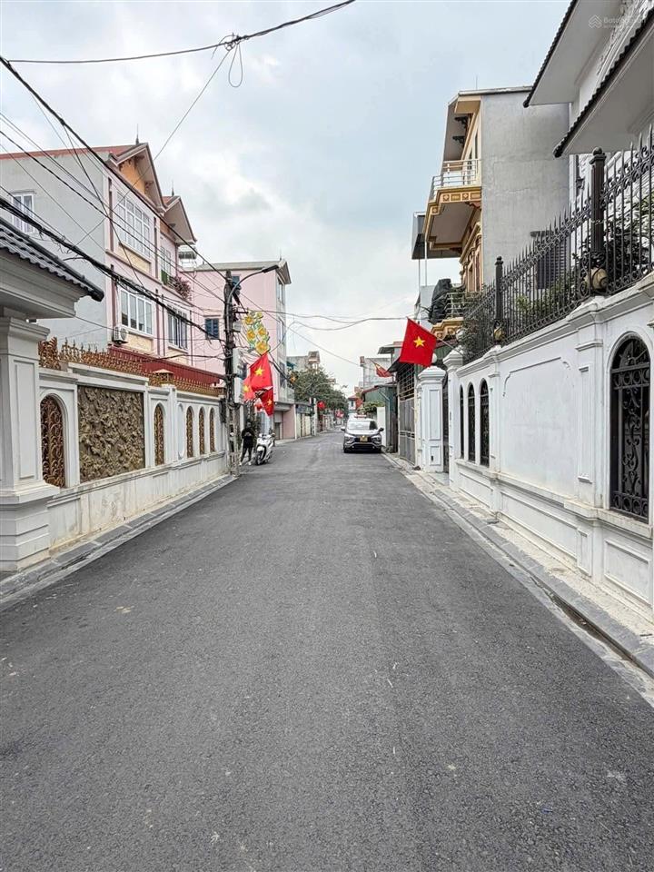 Bán 52m ô tô santafe vào đất, sát thành phố thông minh, sát ql3, gần sát dự án vin bắc hồng.