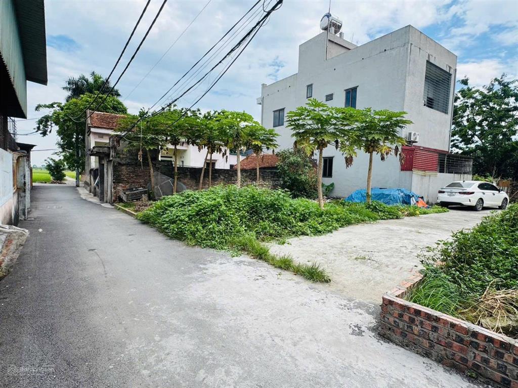 Bán lô đất đẹp thôn thạc quả  x. dục tú  đông anh  hn. nhỉnh 3tỷ